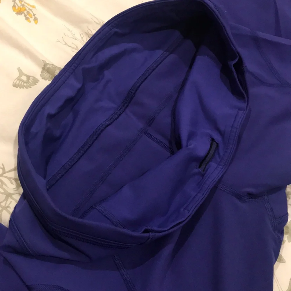 Lululemon leggings - Picture 7 of 7